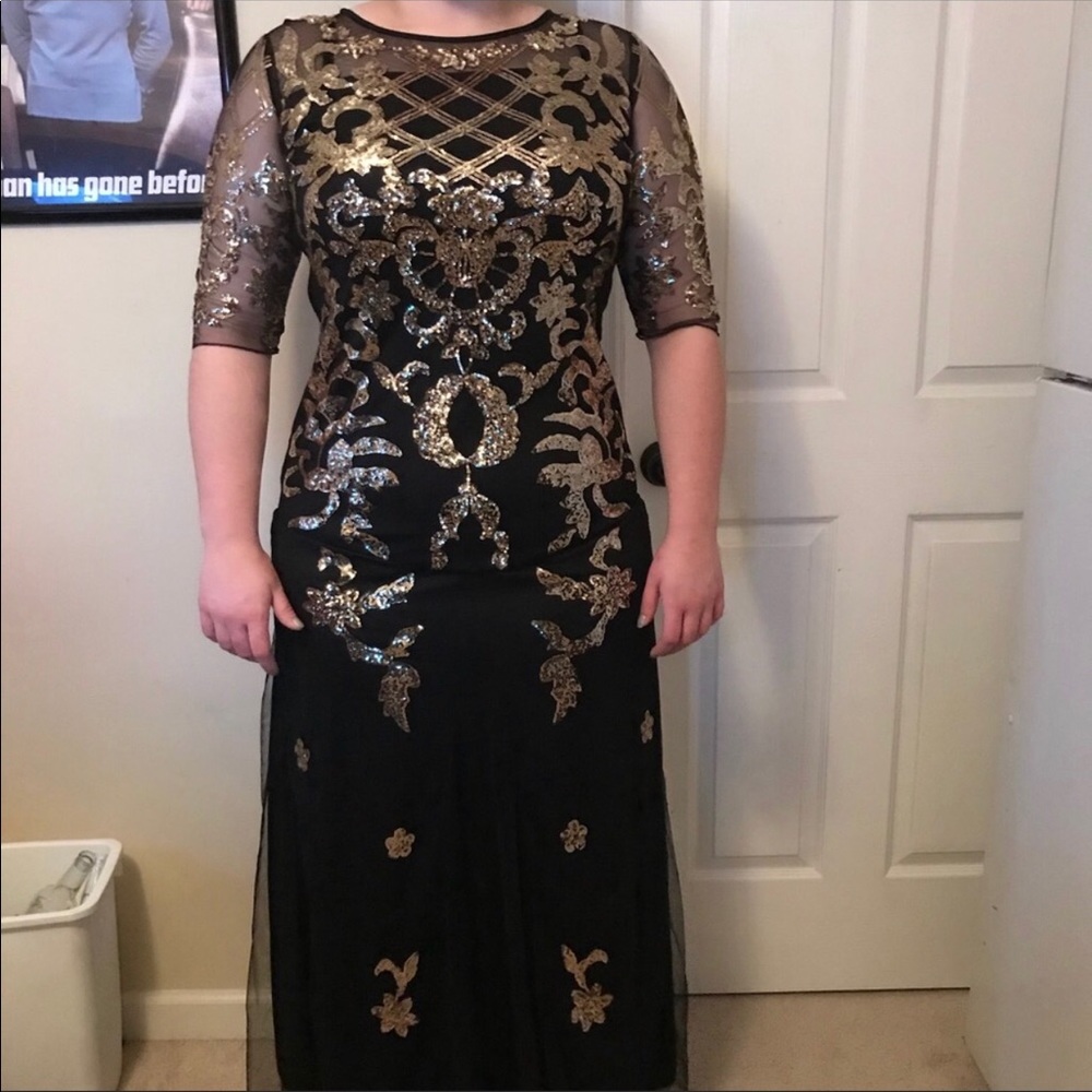 🎉2X Host pick!!🎉 Prom / formal dress - Picture 2 of 8